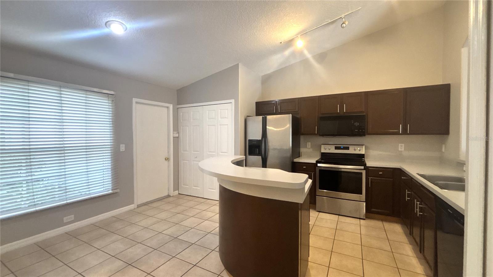 Image 7 of 17 For 2150 Tortoise Shell Drive