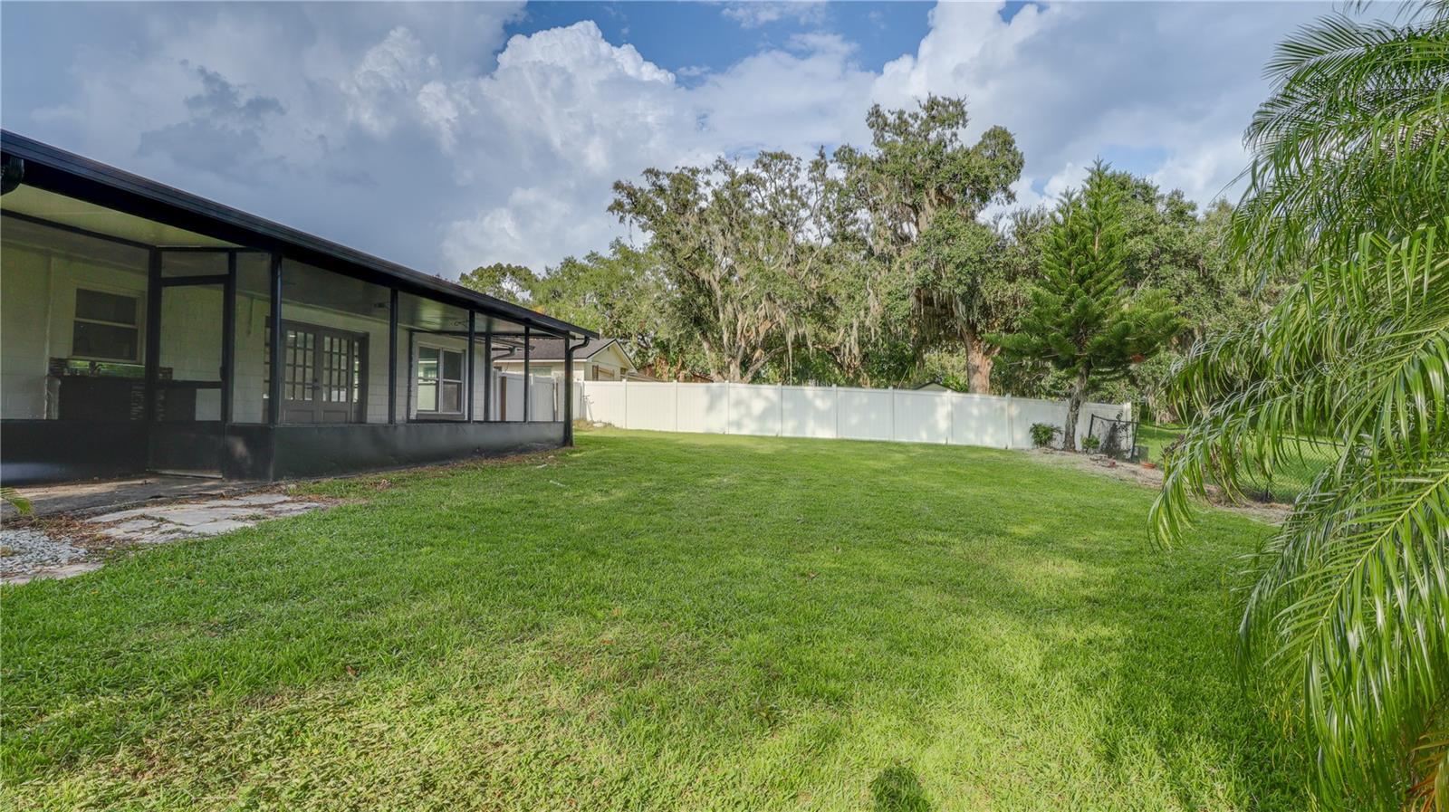 Image 39 of 45 For 517 Garden Heights Drive