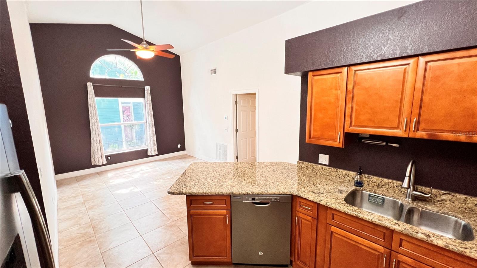 Image 13 of 42 For 7733 Fox Knoll Place
