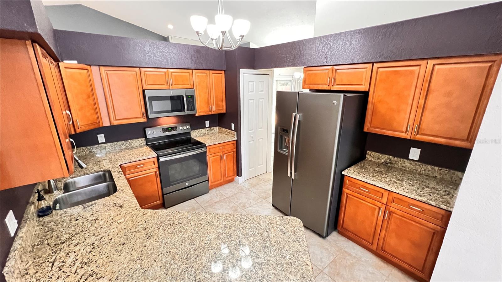 Image 17 of 42 For 7733 Fox Knoll Place