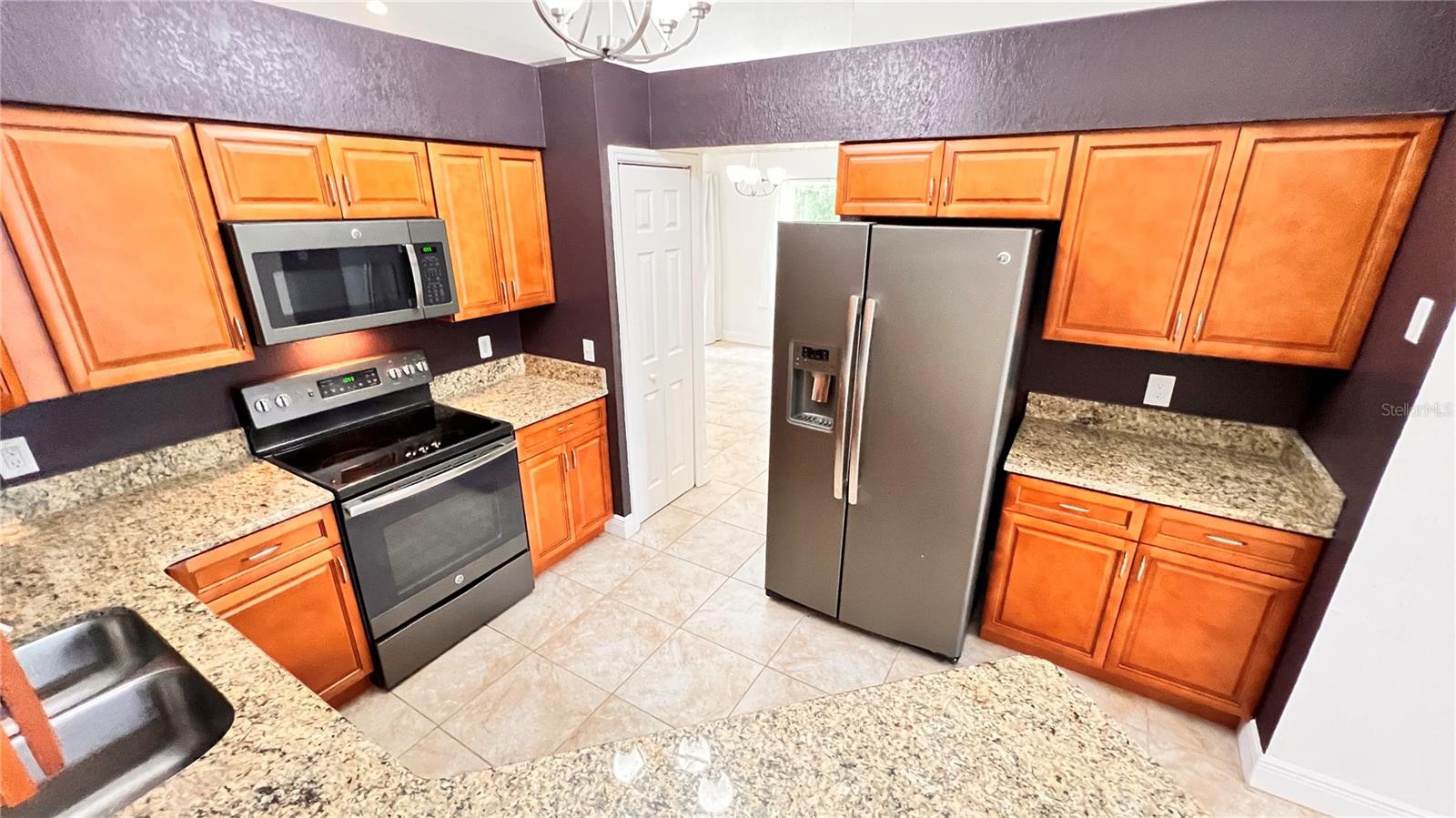 Image 18 of 42 For 7733 Fox Knoll Place