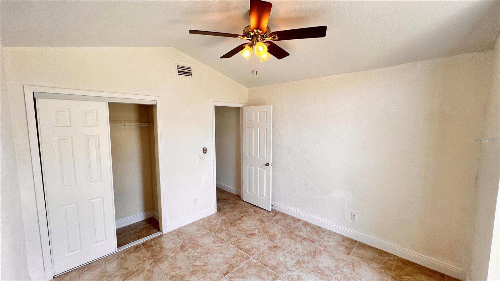 Image 25 of 42 For 7733 Fox Knoll Place