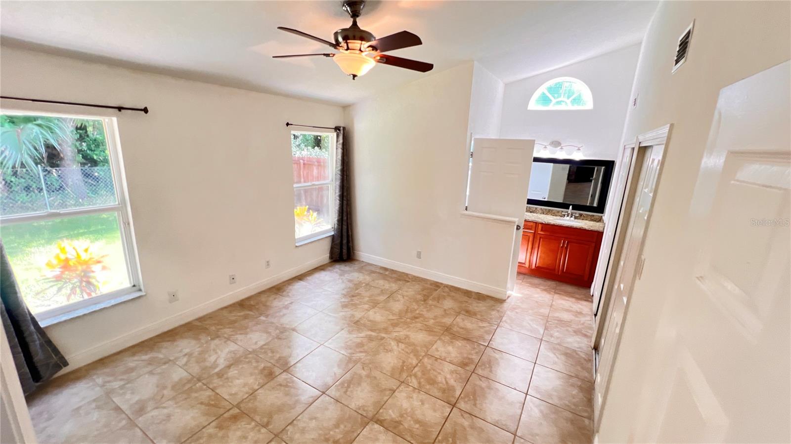 Image 26 of 42 For 7733 Fox Knoll Place