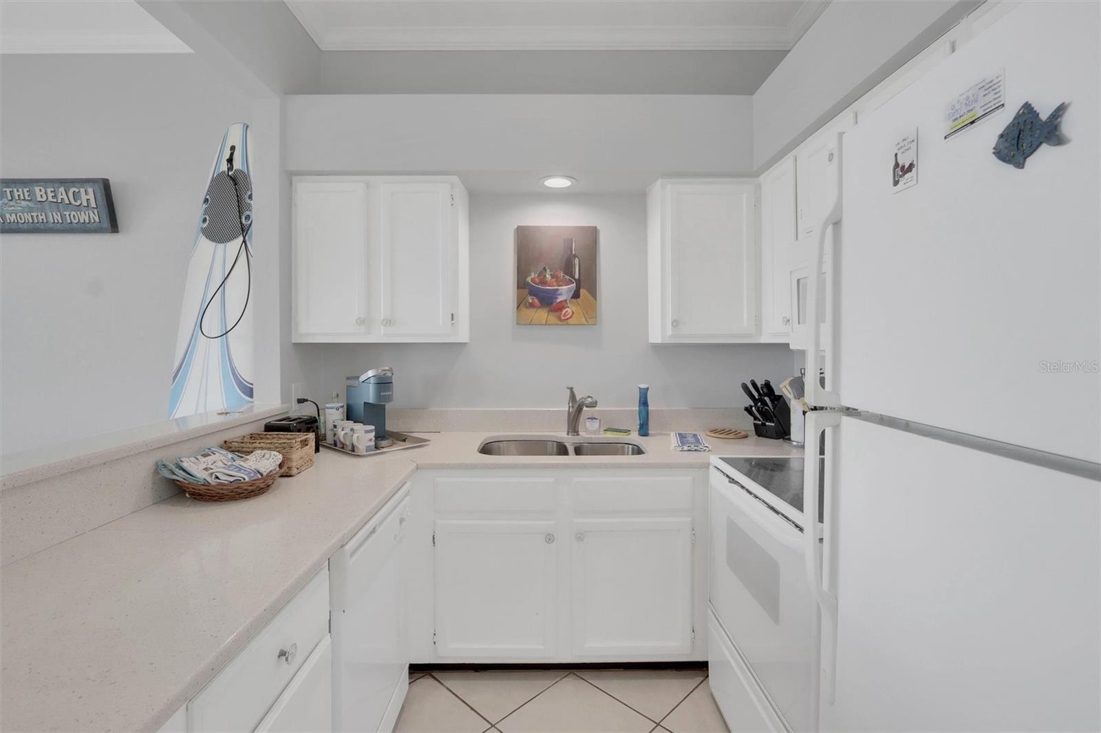 Image 11 of 39 For 6612 Atlantic Avenue 2050