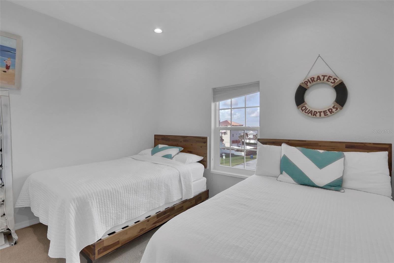 Image 16 of 39 For 6612 Atlantic Avenue 2050