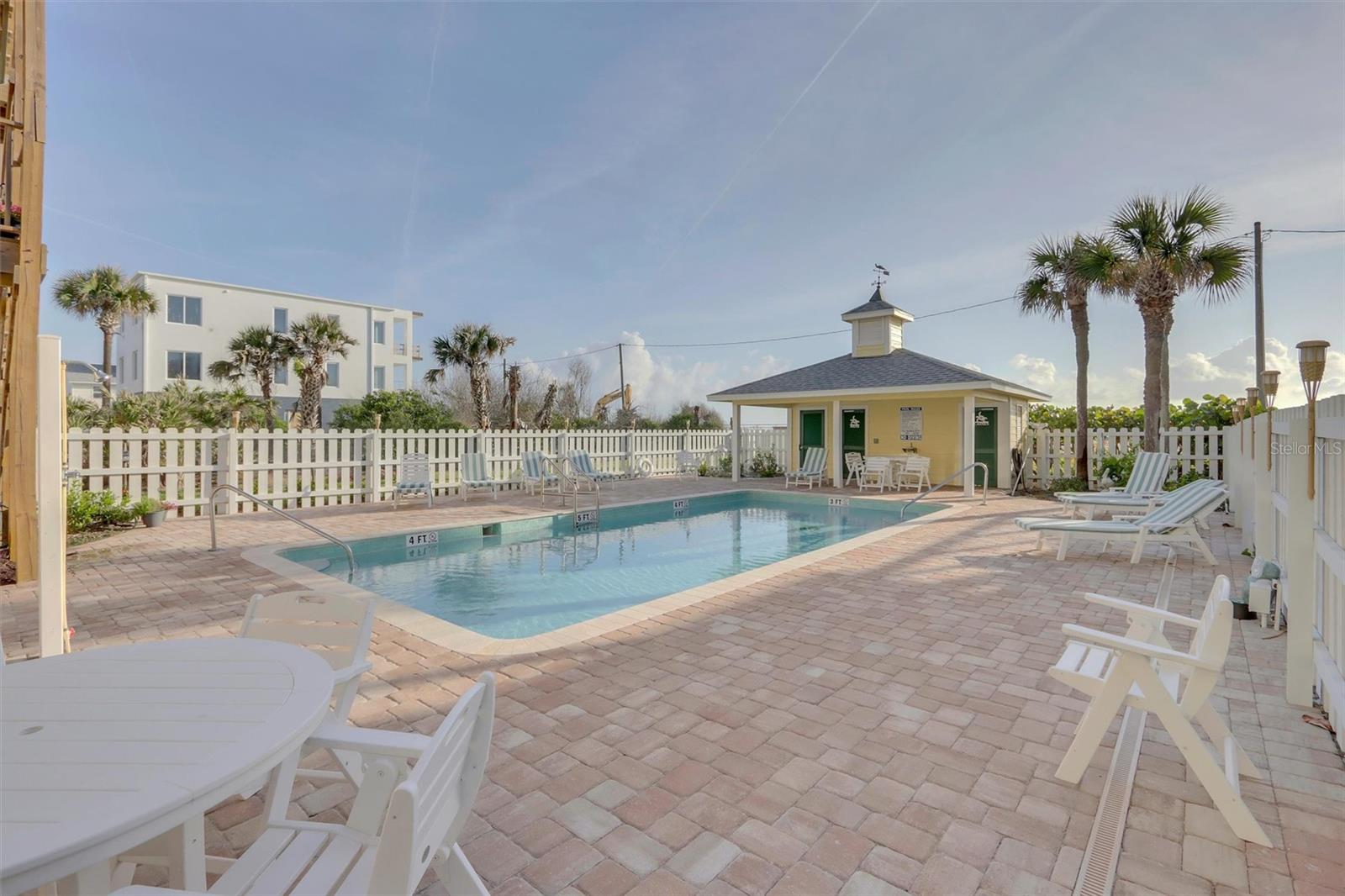Image 25 of 39 For 6612 Atlantic Avenue 2050