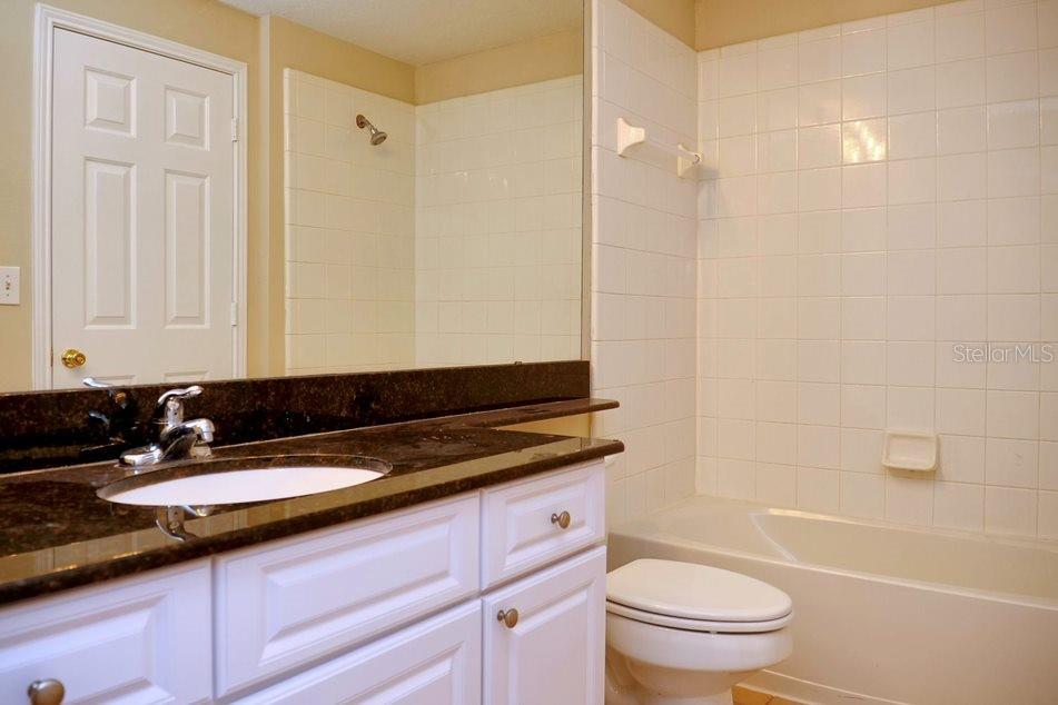 Image 10 of 12 For 14353 Fredricksburg Drive 914