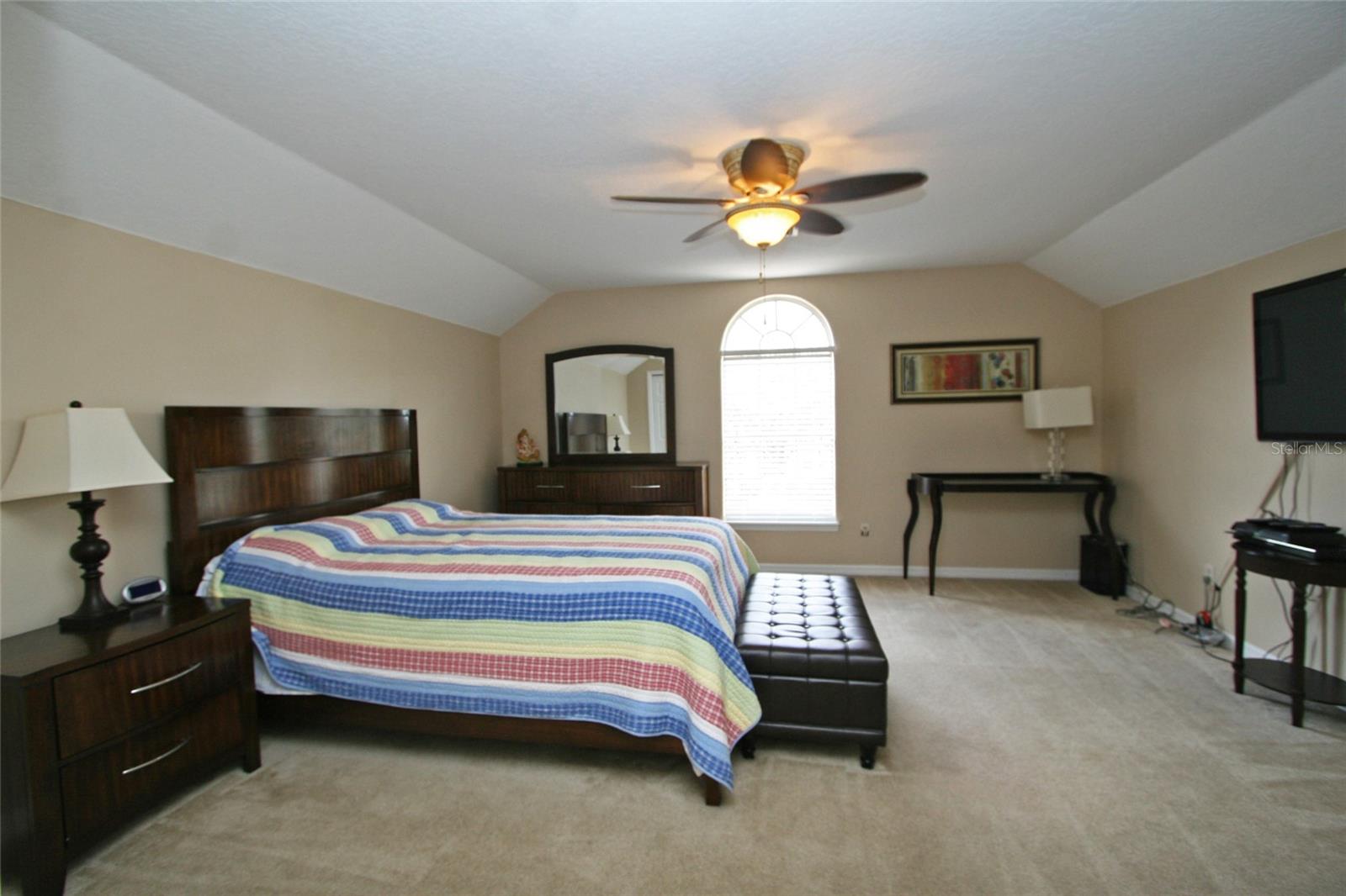 Image 22 of 35 For 8424 Saint Marino Boulevard