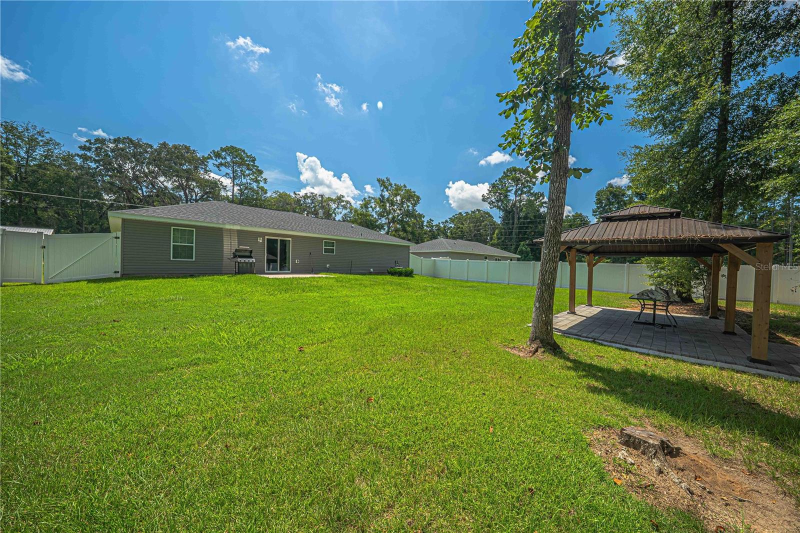 Image 39 of 48 For 6298 61st Avenue