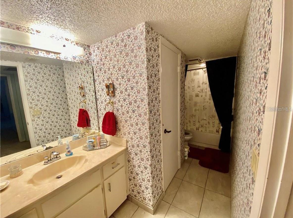 Image 19 of 25 For 4074 Shannon Brown Drive