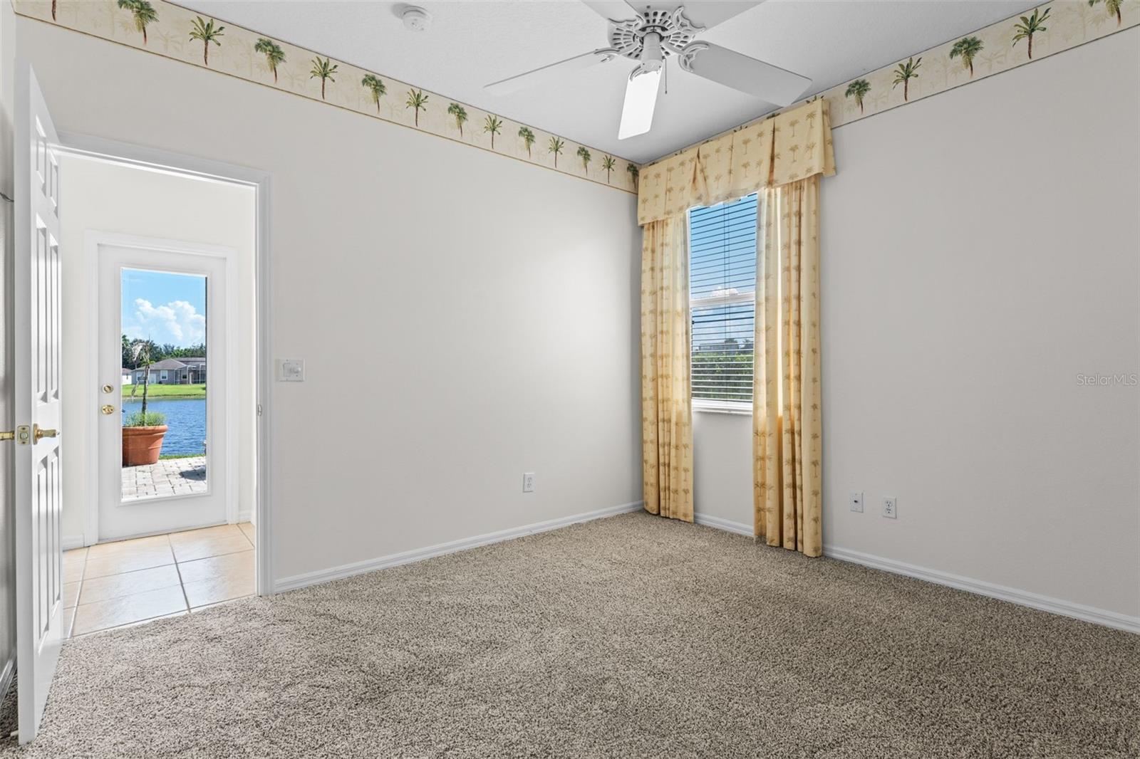 Image 16 of 34 For 13328 Paloma Drive