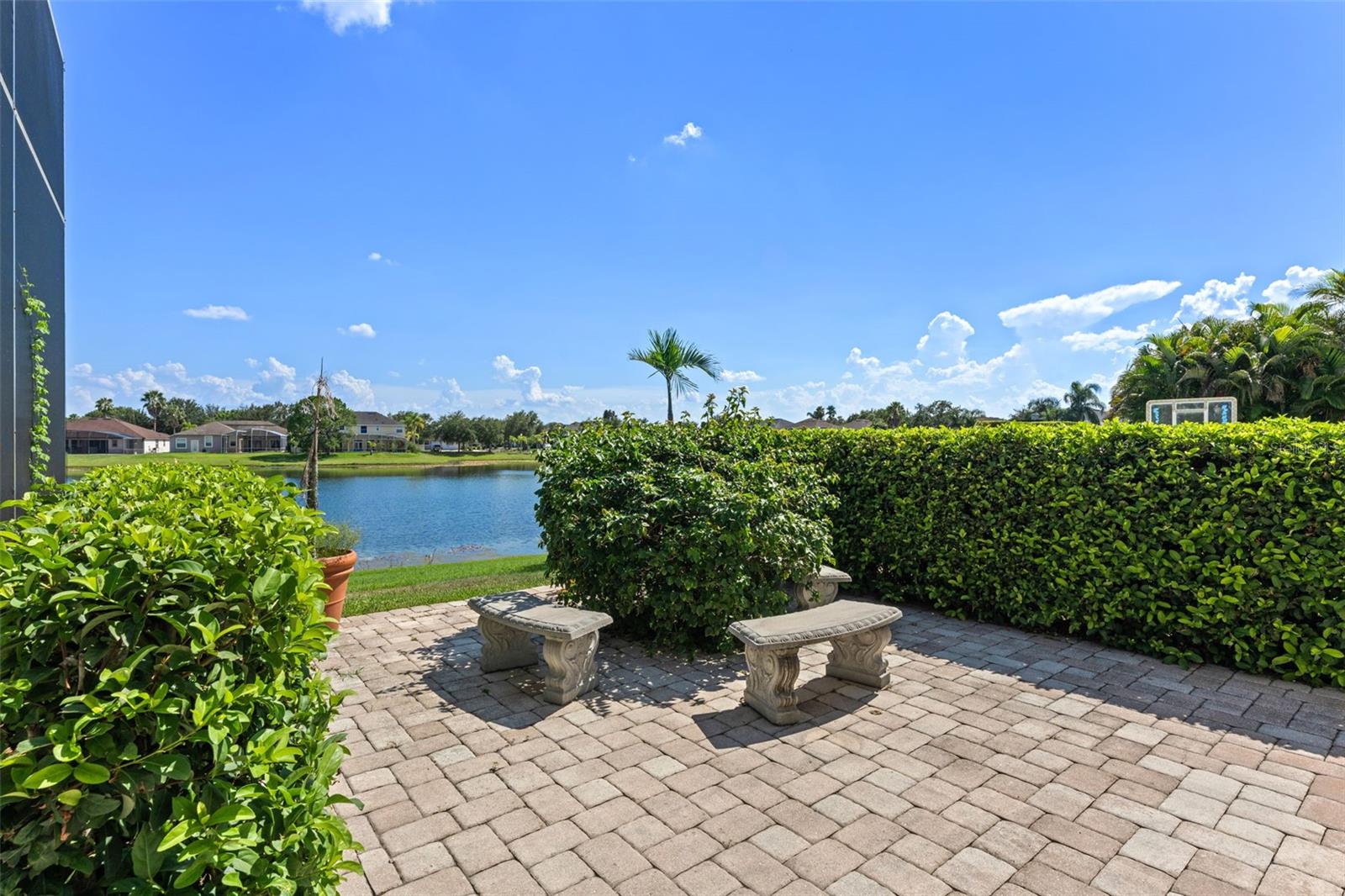 Image 29 of 34 For 13328 Paloma Drive