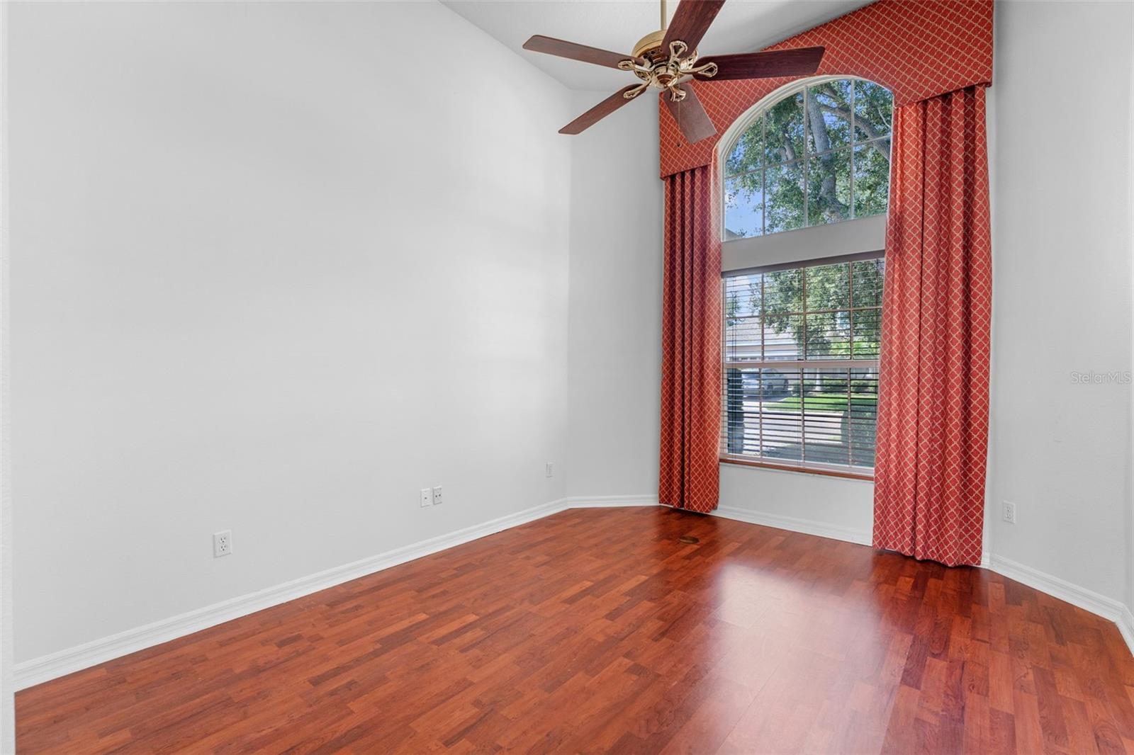 Image 6 of 34 For 13328 Paloma Drive