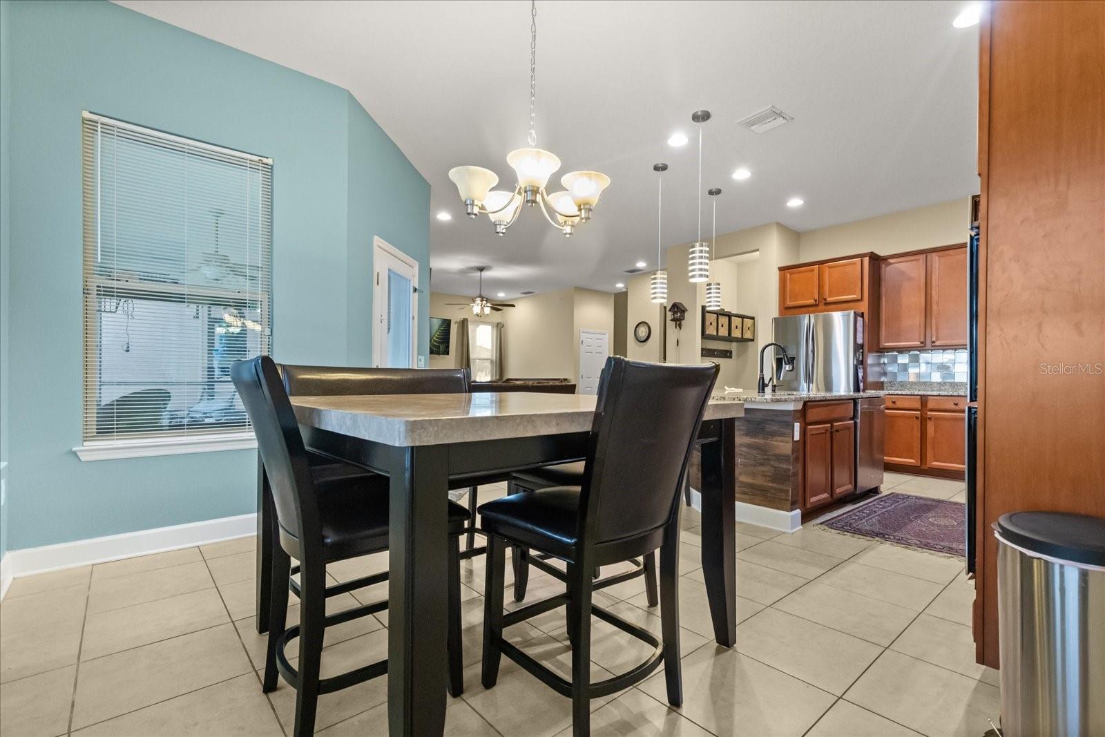 Image 10 of 52 For 11807 Cross Vine Drive