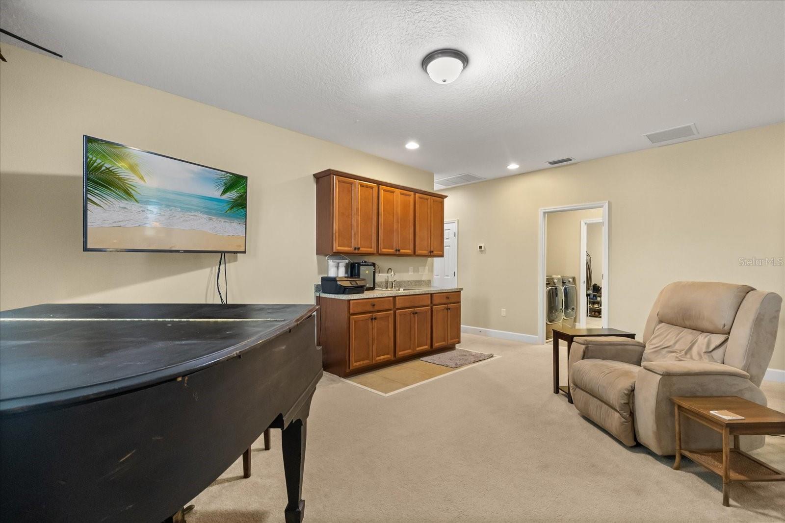 Image 14 of 52 For 11807 Cross Vine Drive