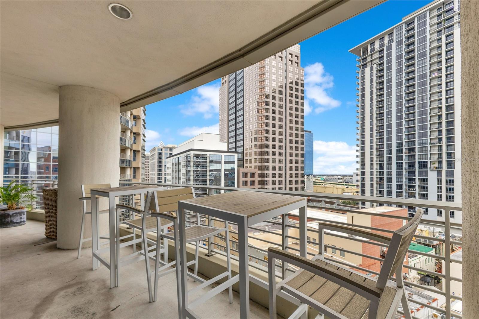 Image 6 of 20 For 121 Orange Avenue 850-880