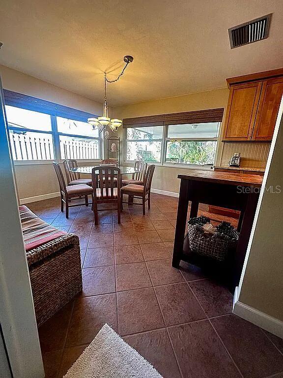 Image 22 of 38 For 563 Gershwin Drive
