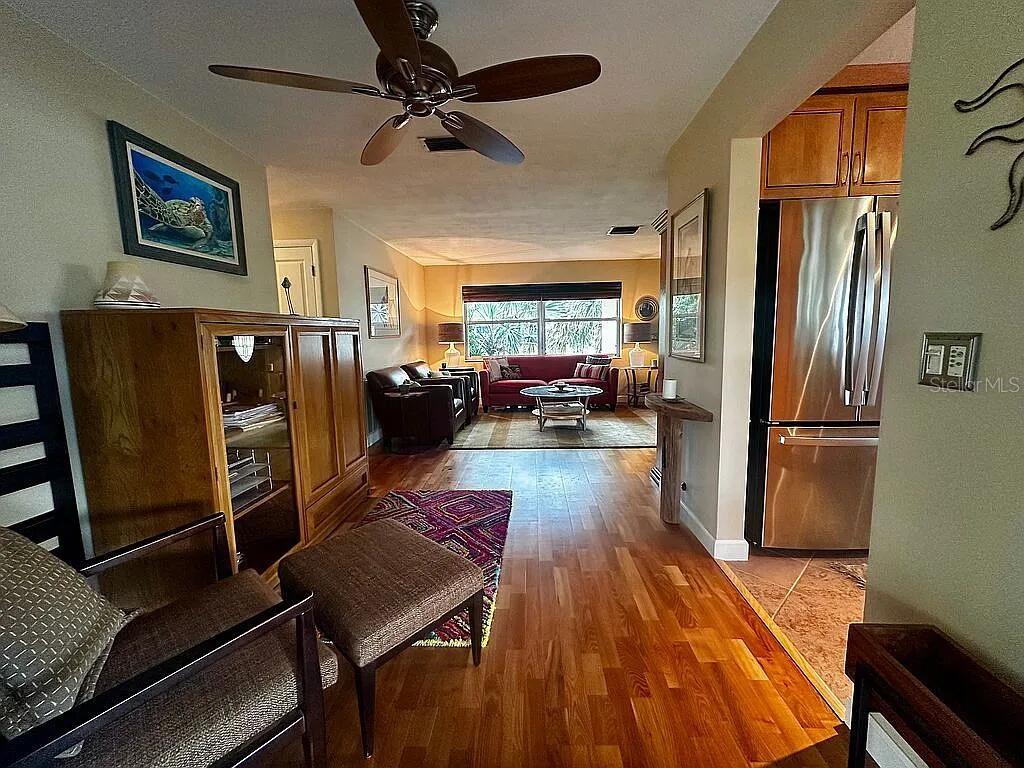 Image 30 of 38 For 563 Gershwin Drive