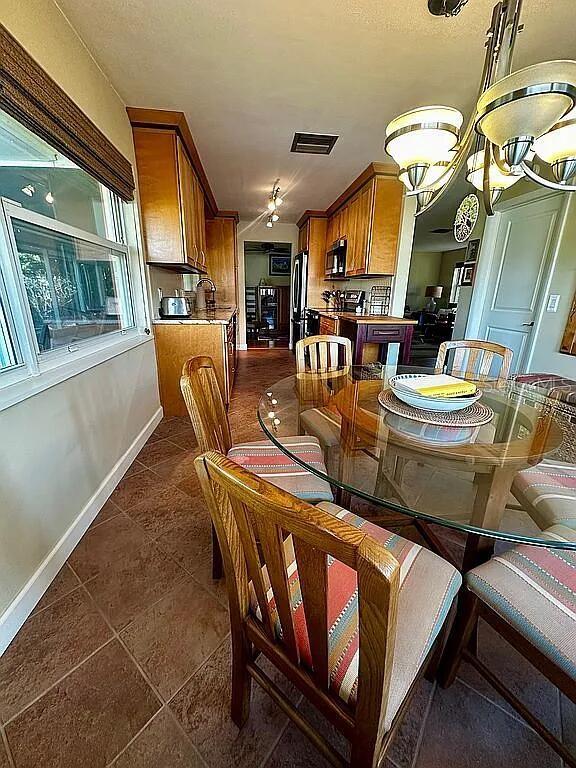 Image 6 of 38 For 563 Gershwin Drive