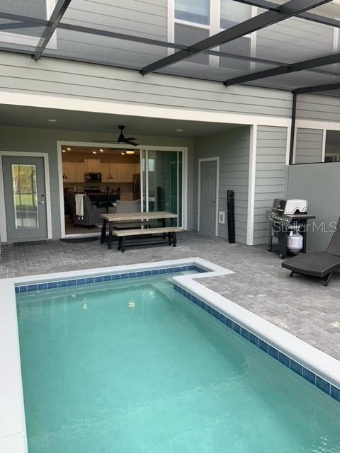 Image 33 of 81 For 967 Paradise Drive