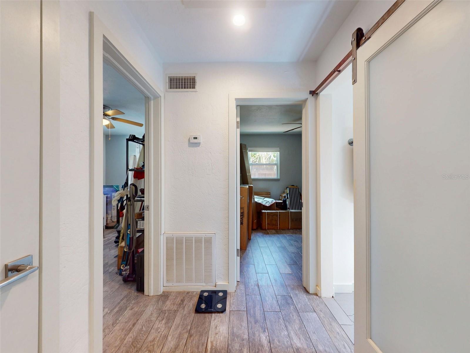 Image 15 of 78 For 811 10th Avenue