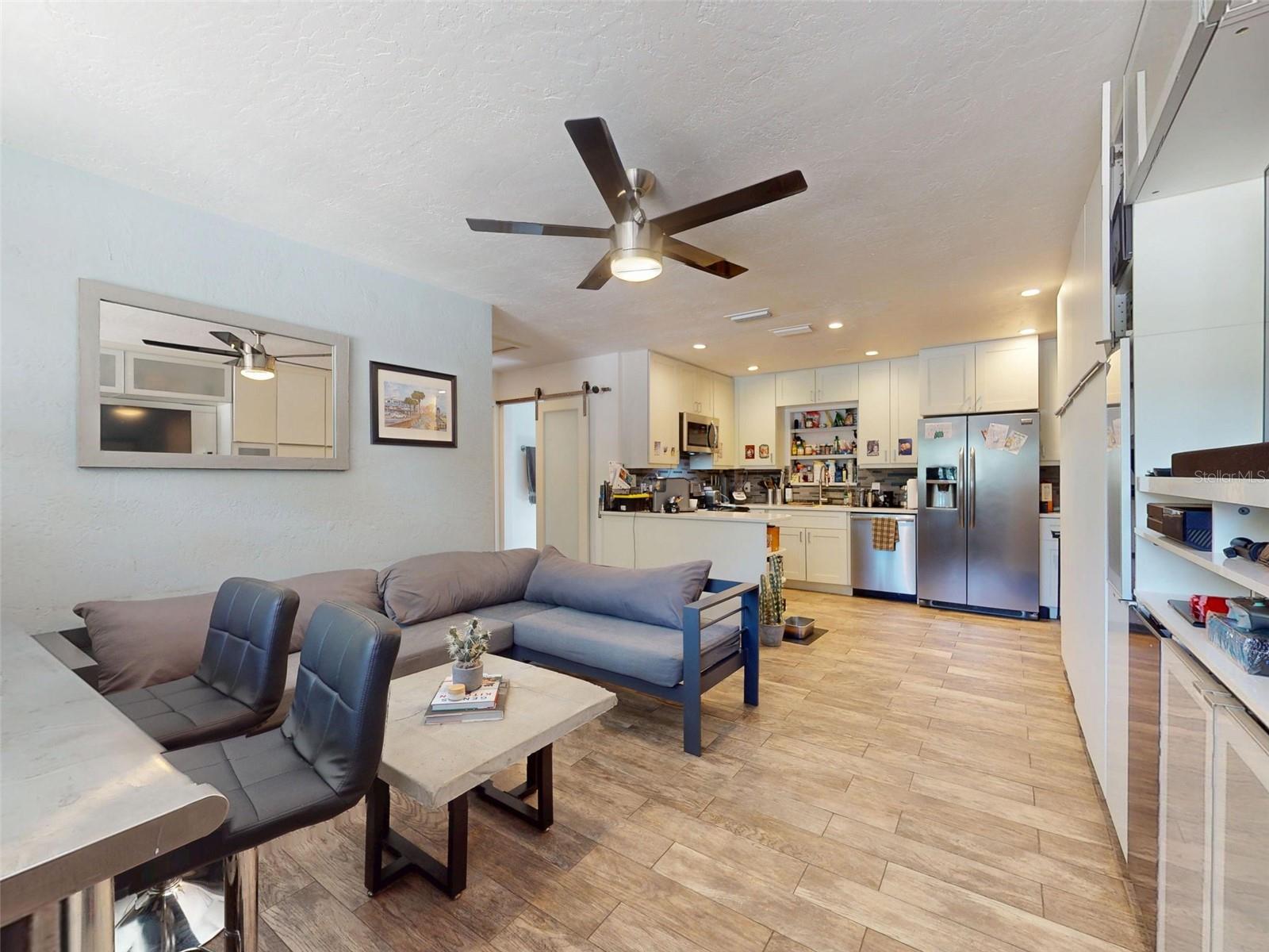 Image 3 of 78 For 811 10th Avenue