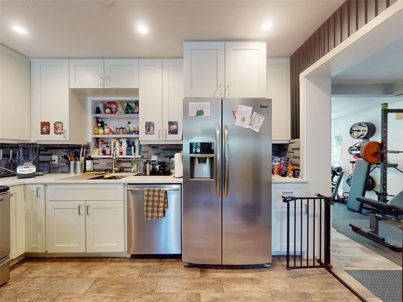 Image 7 of 78 For 811 10th Avenue