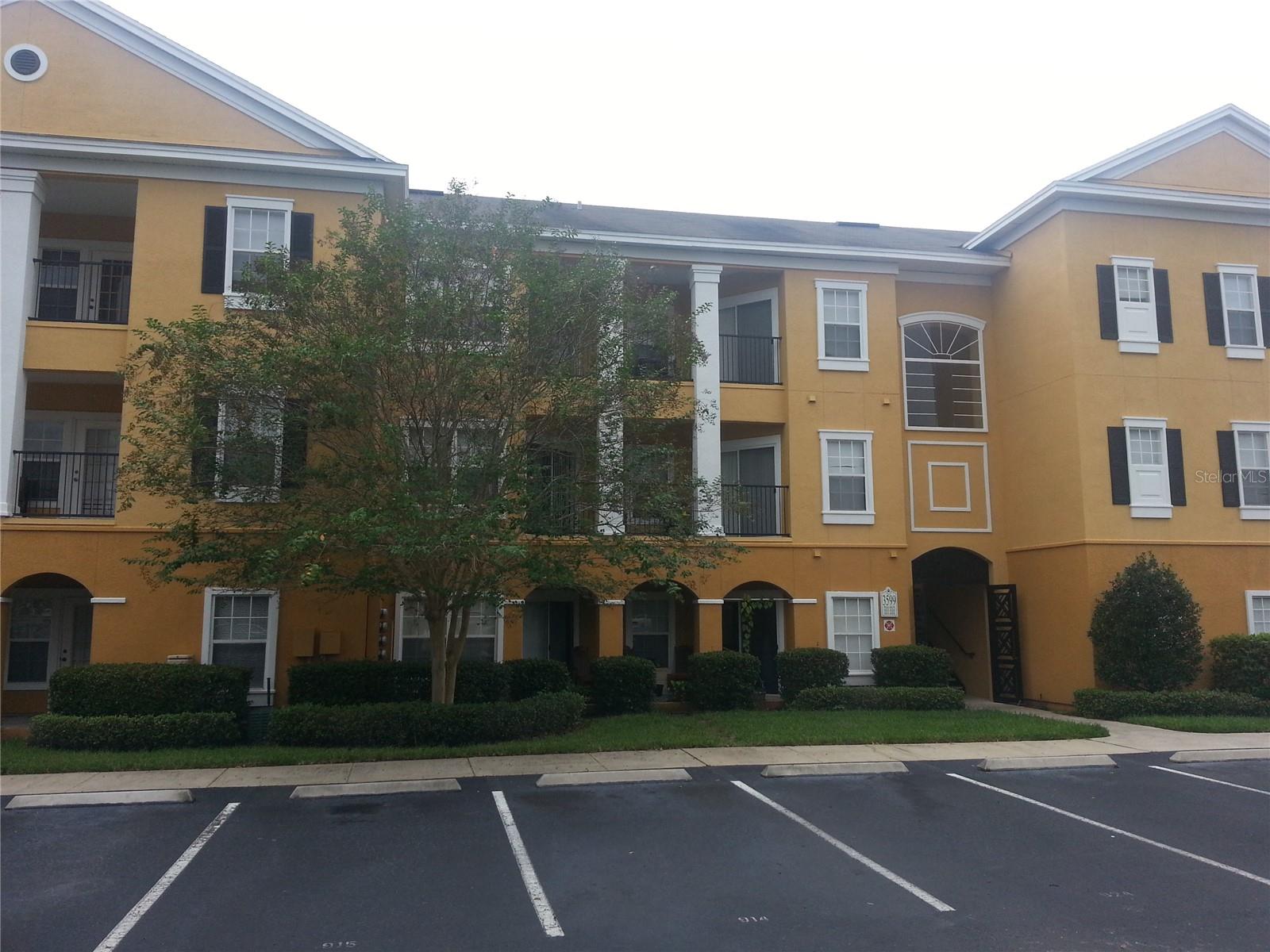 Details for 3599 Conroy Road 911, ORLANDO, FL 32839