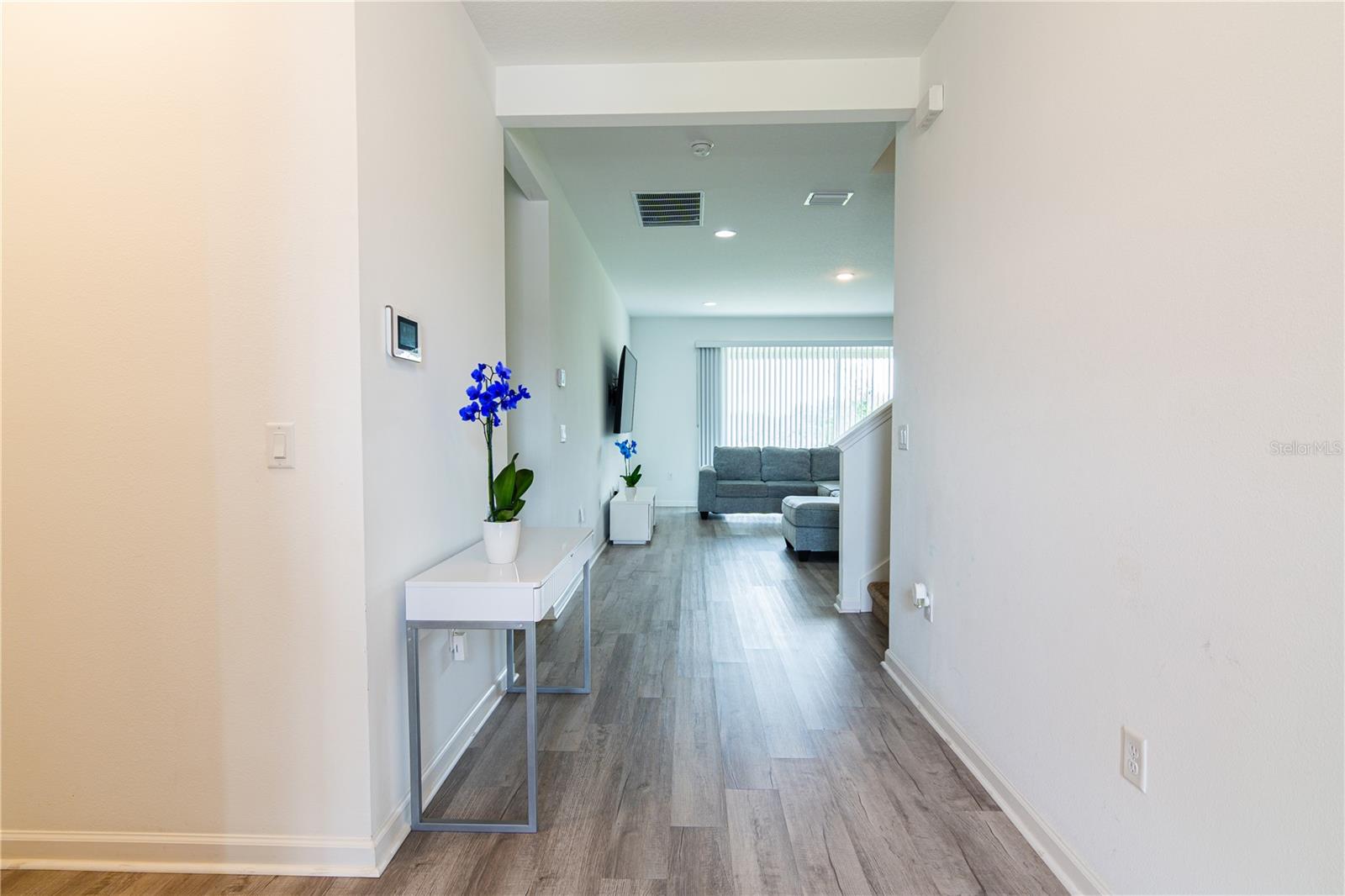 Image 4 of 96 For 4371 Renly Lane