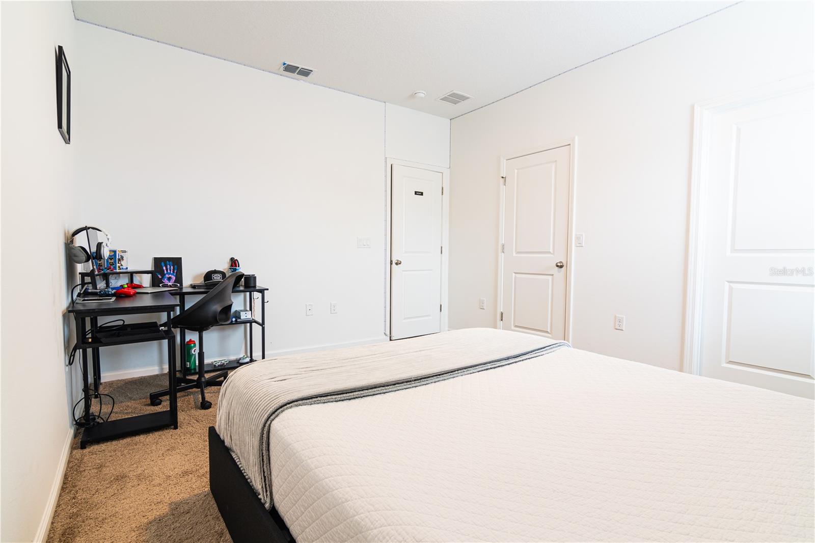 Image 40 of 96 For 4371 Renly Lane