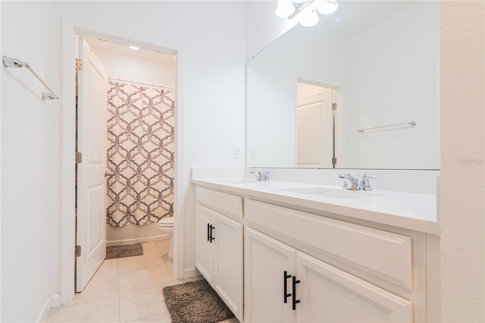 Image 46 of 96 For 4371 Renly Lane