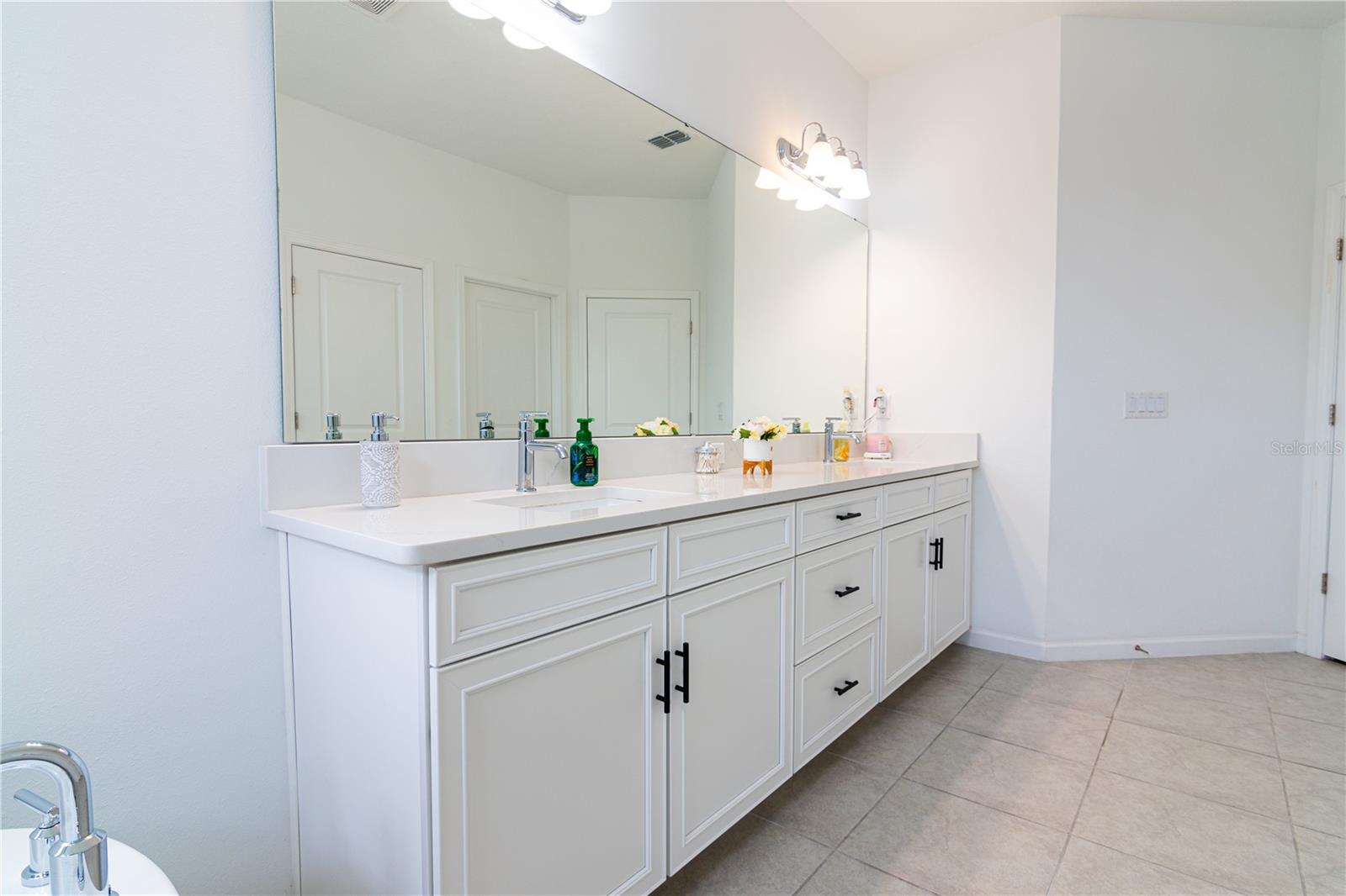 Image 78 of 96 For 4371 Renly Lane