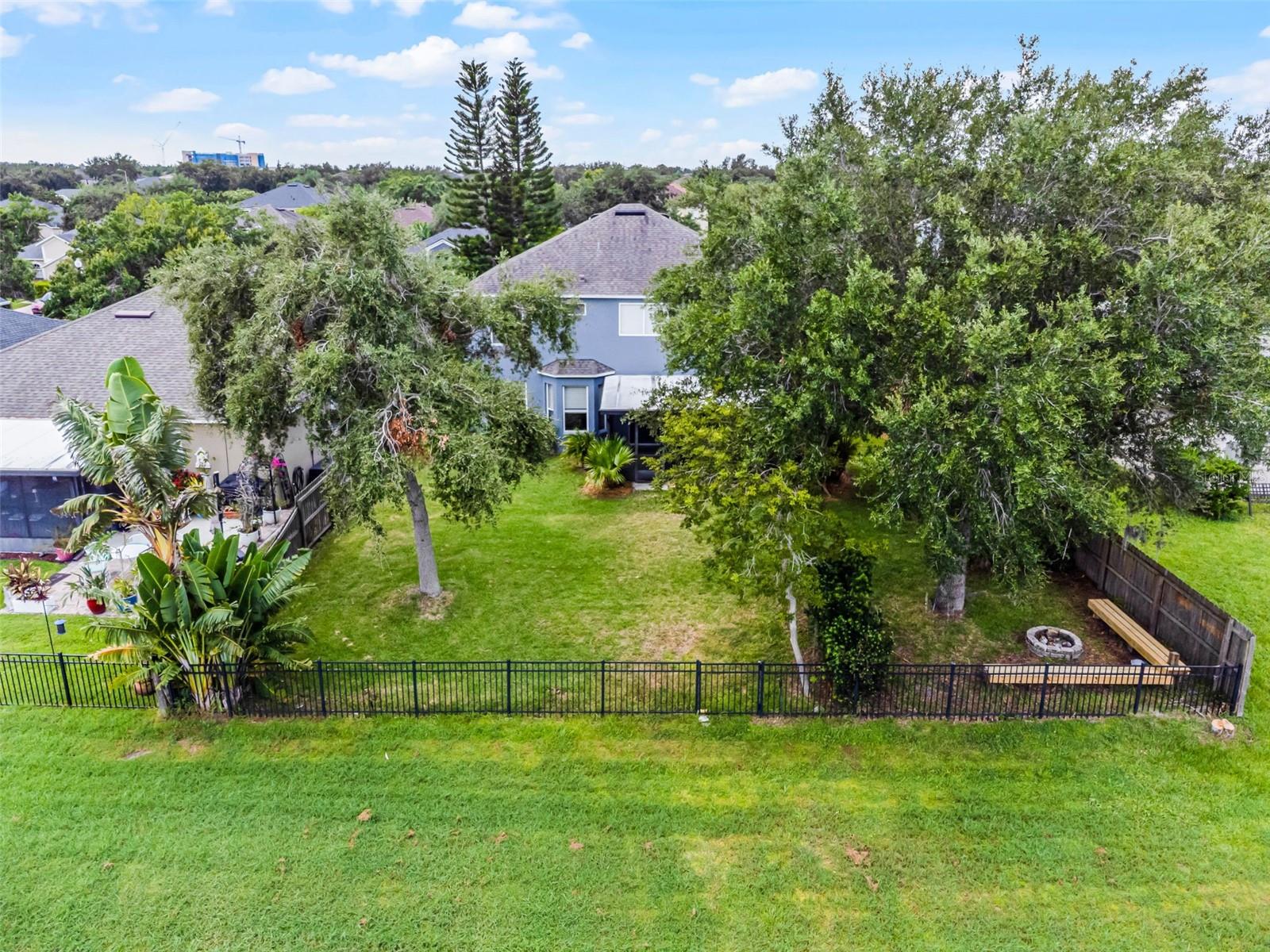 Image 33 of 38 For 615 Groves End Lane