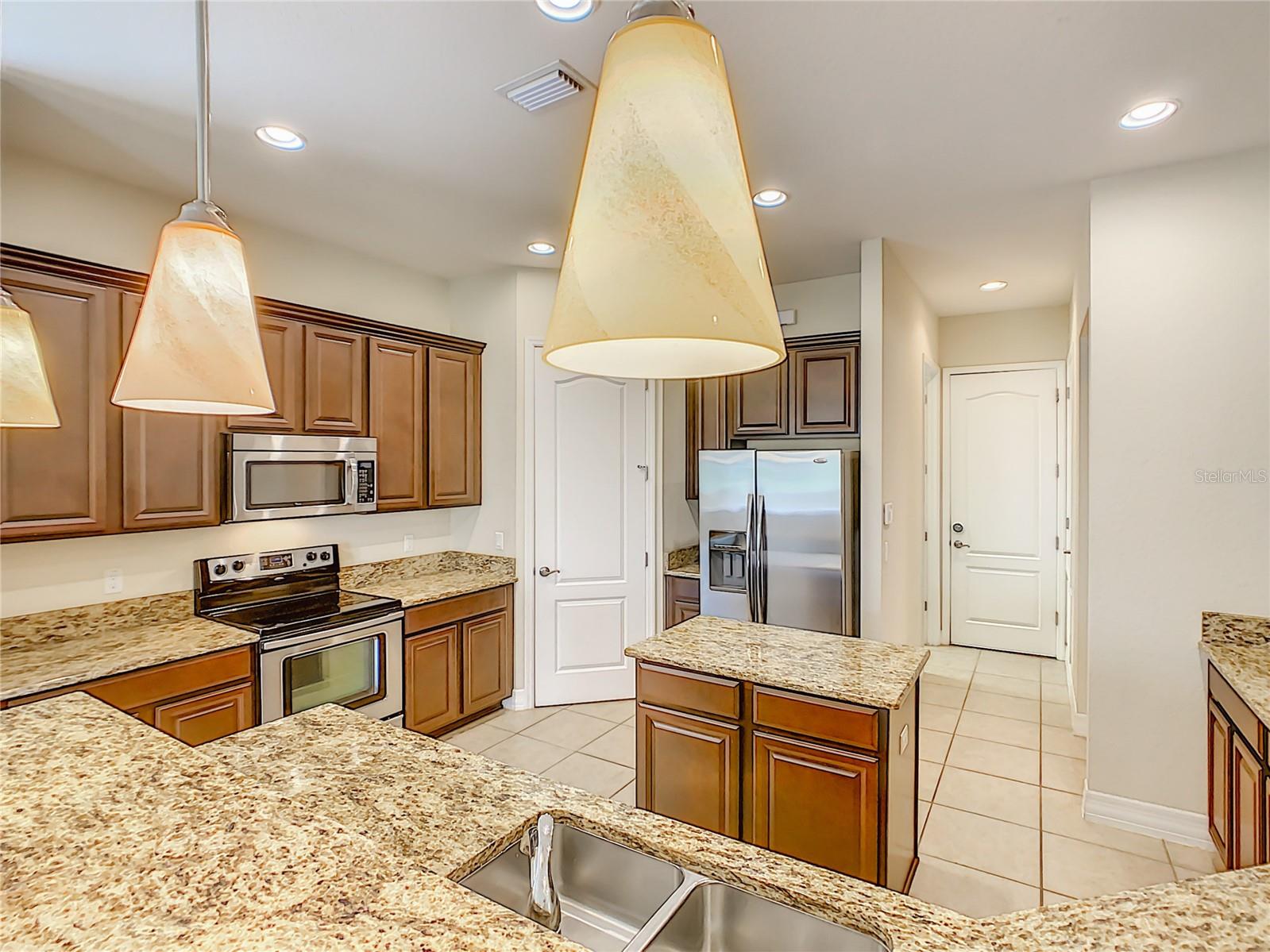 Image 12 of 49 For 8154 Prestbury Drive