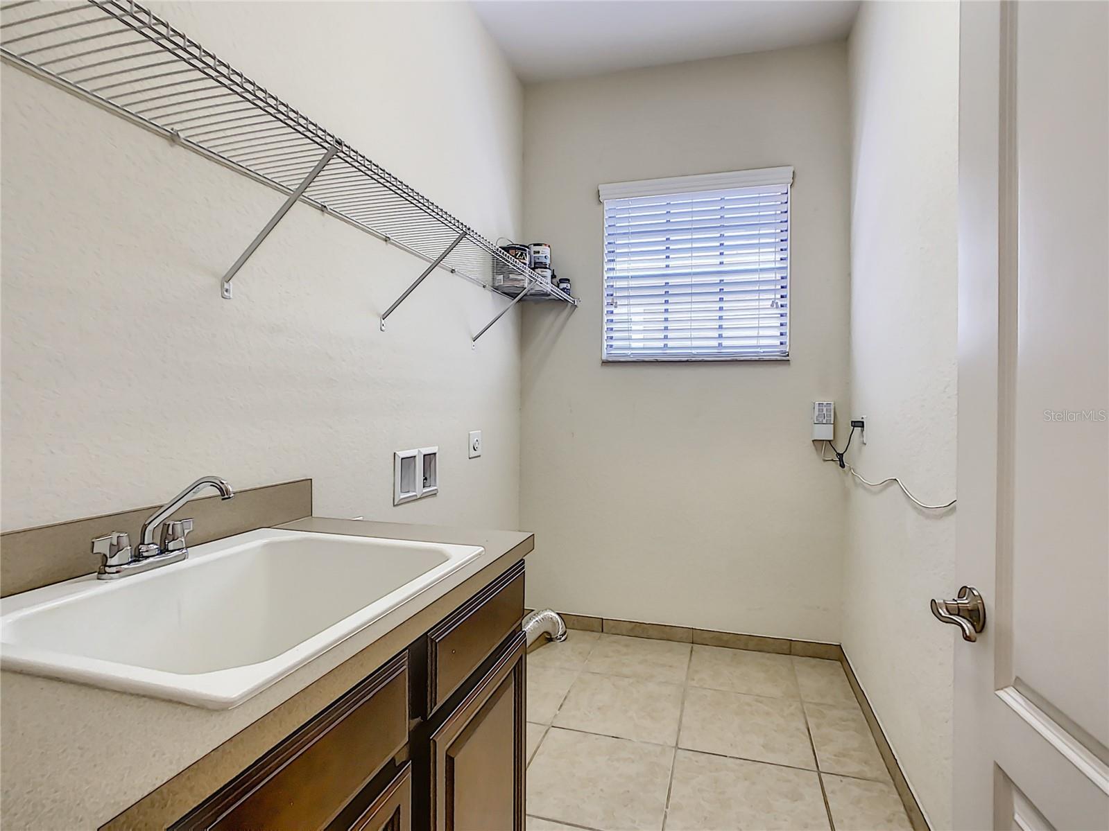 Image 20 of 49 For 8154 Prestbury Drive