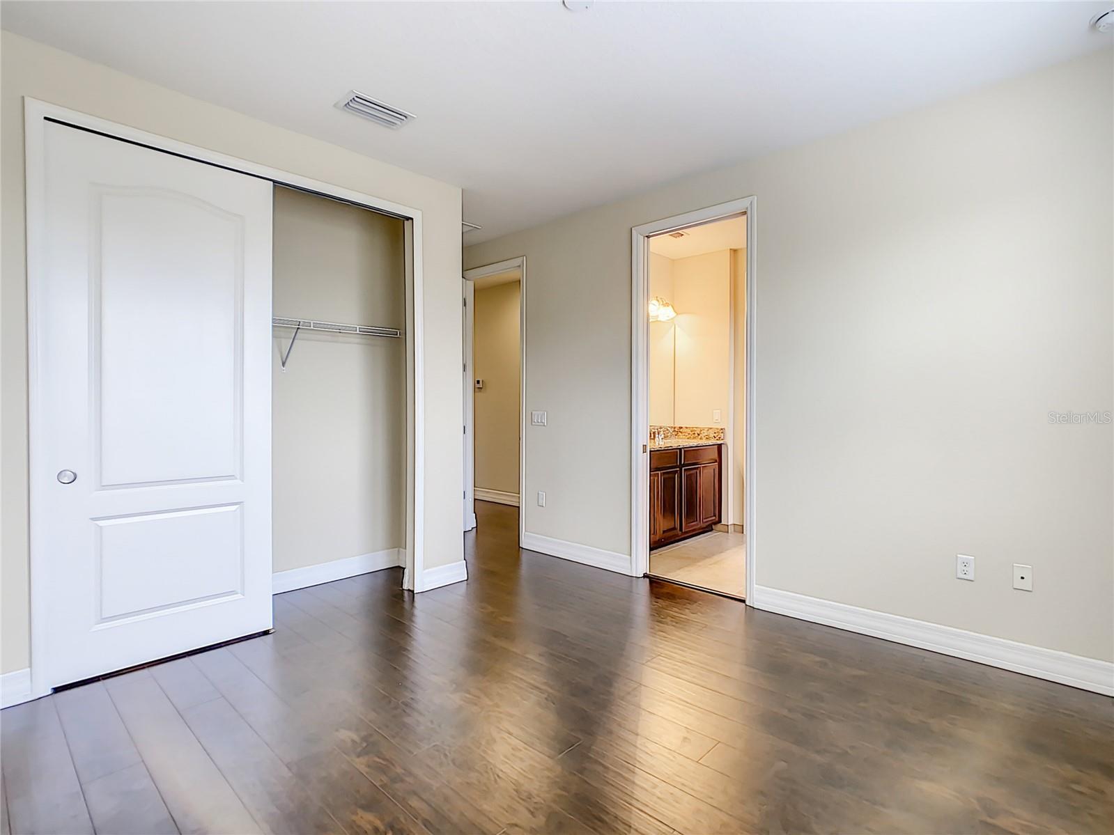 Image 32 of 49 For 8154 Prestbury Drive