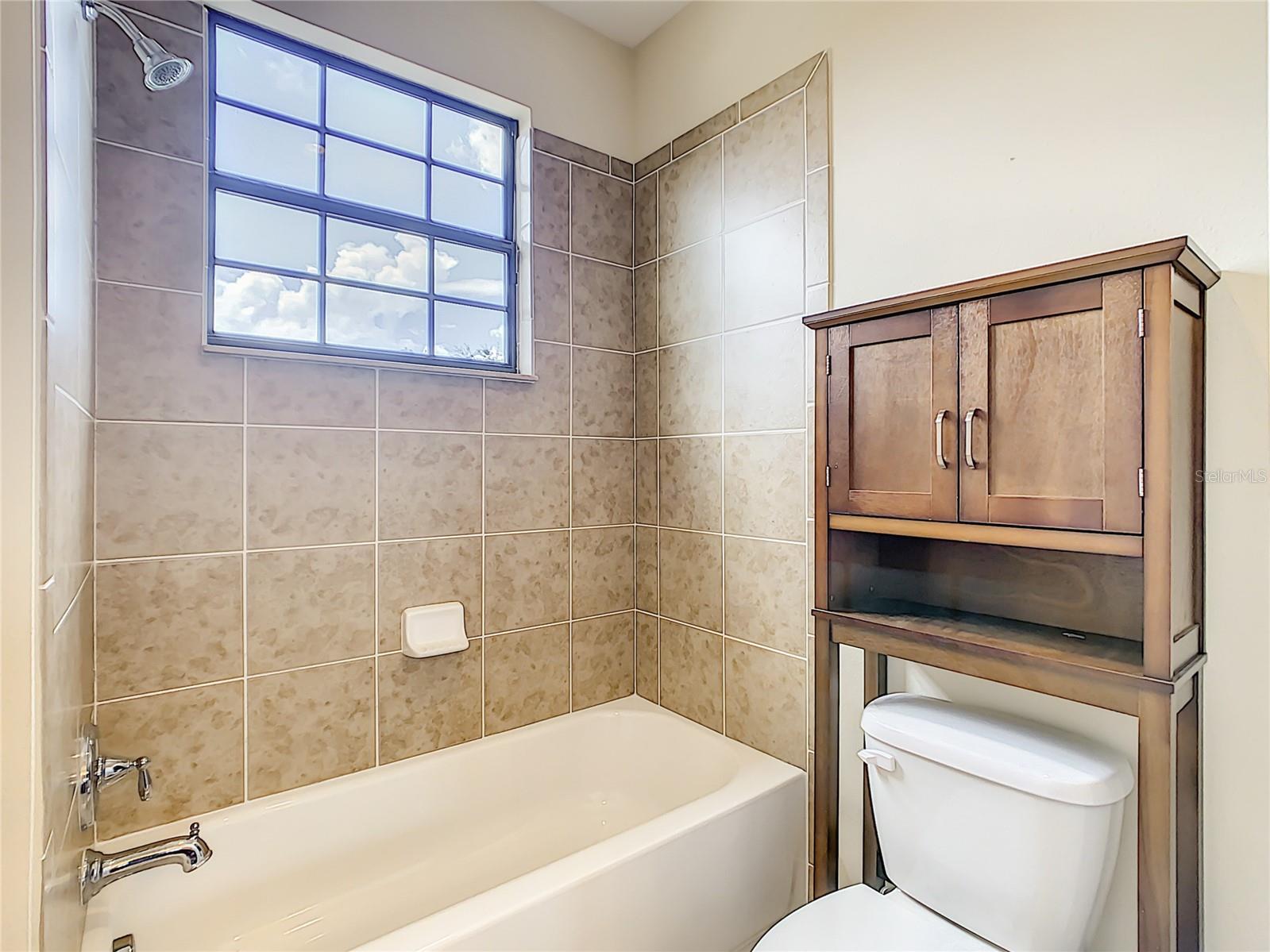 Image 37 of 49 For 8154 Prestbury Drive