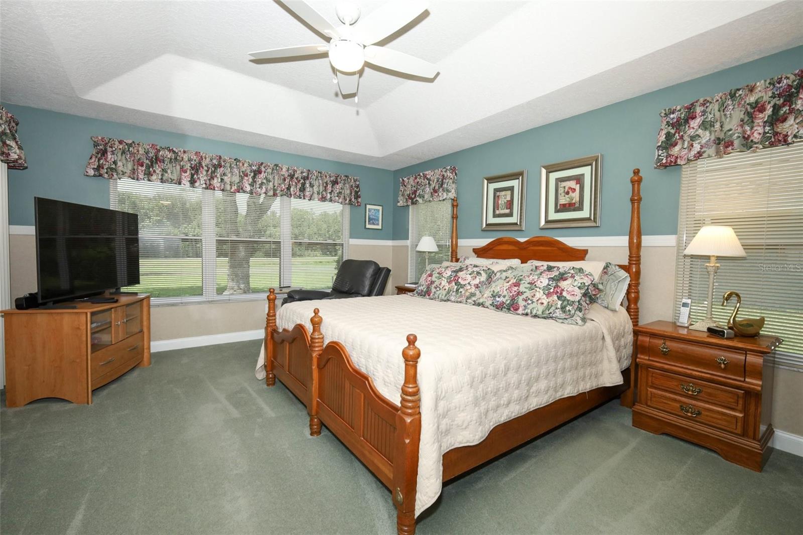 Image 22 of 54 For 1010 Pinehurst Court