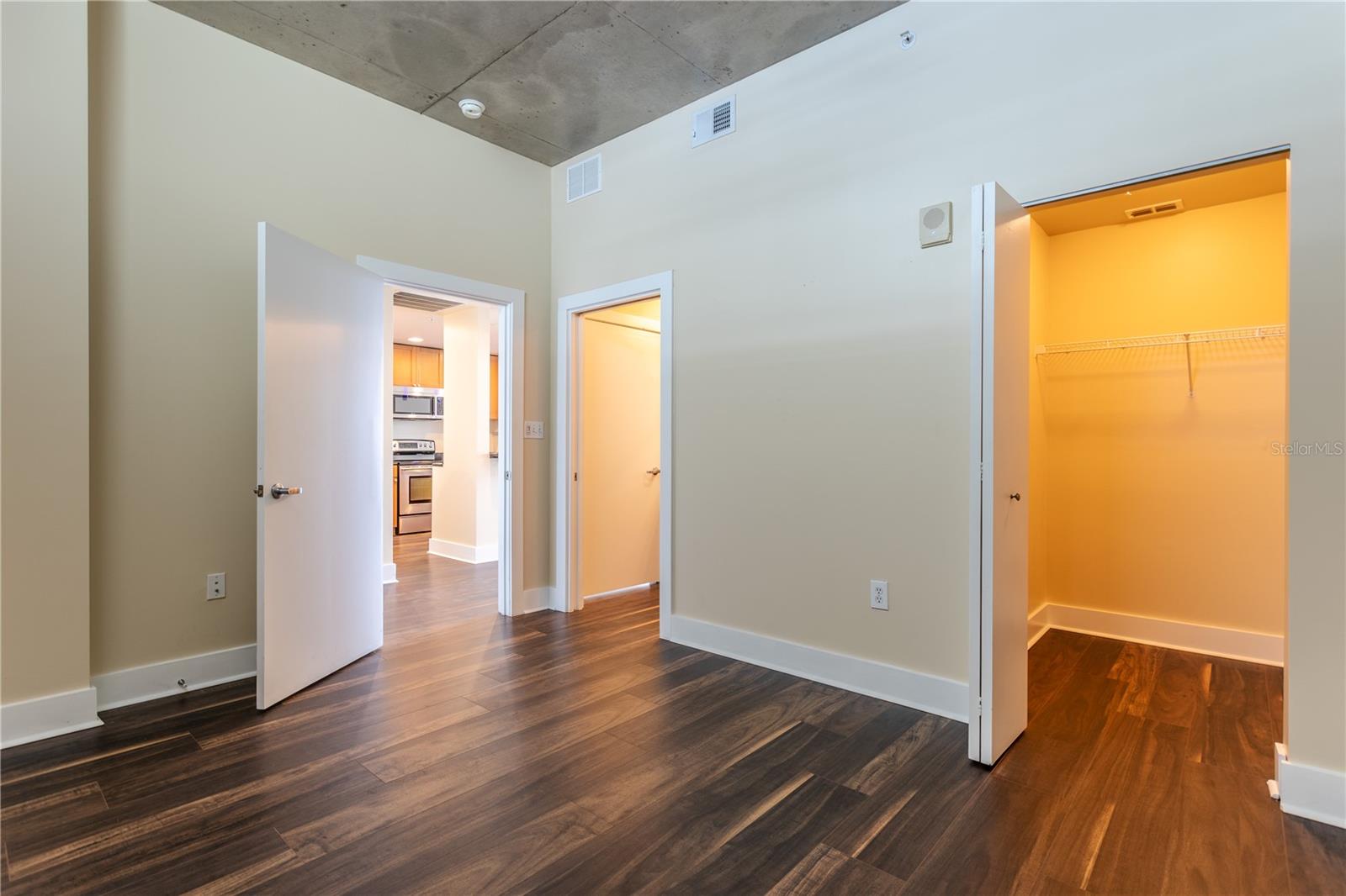 Image 40 of 50 For 525 Jackson Street 606