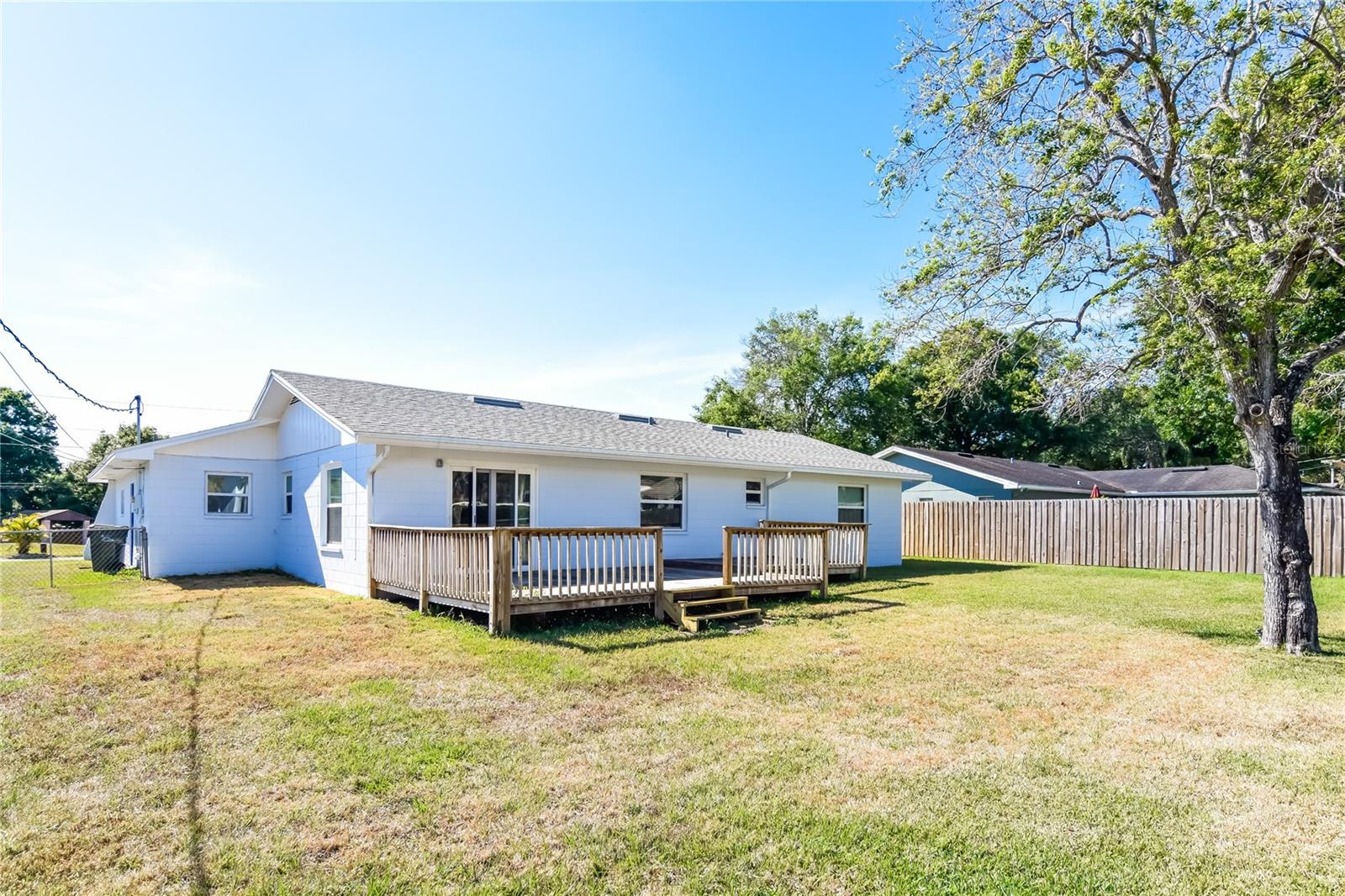 Image 15 of 16 For 2112 Sylvester Court