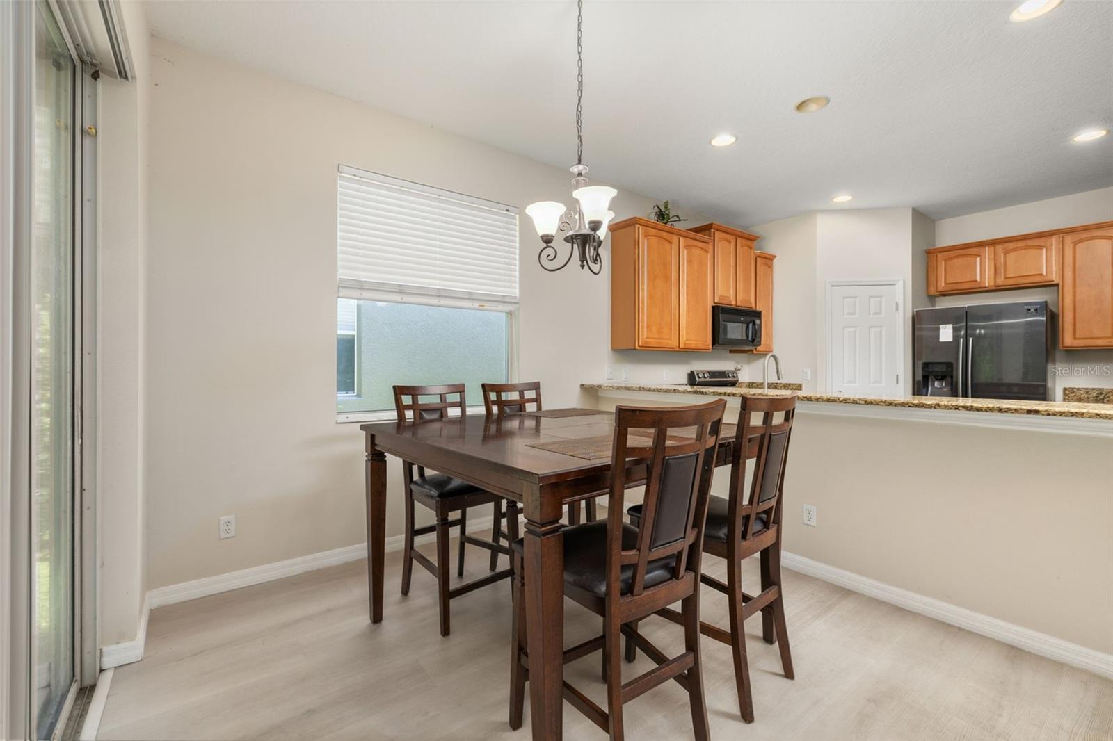 Image 5 of 21 For 9234 Edenshire Circle