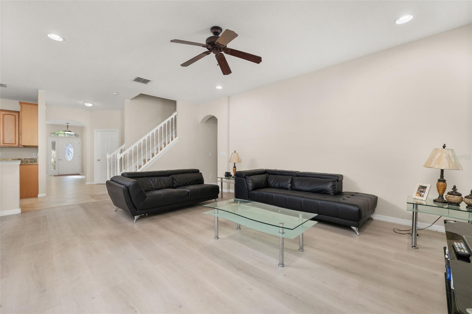 Image 7 of 21 For 9234 Edenshire Circle