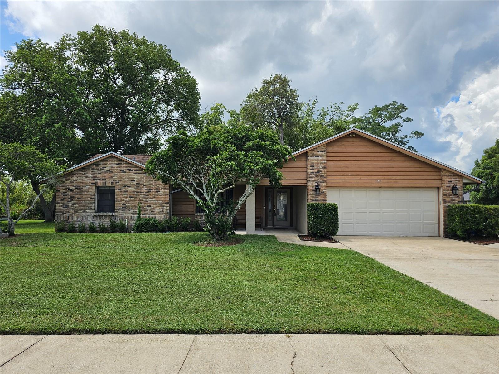 Details for 320 Secret Way Court, CASSELBERRY, FL 32707
