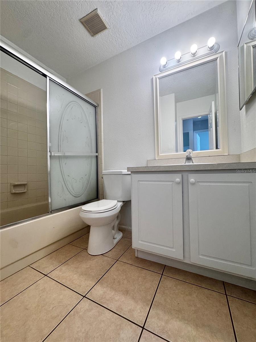 Image 10 of 15 For 1923 Bentley Boulevard