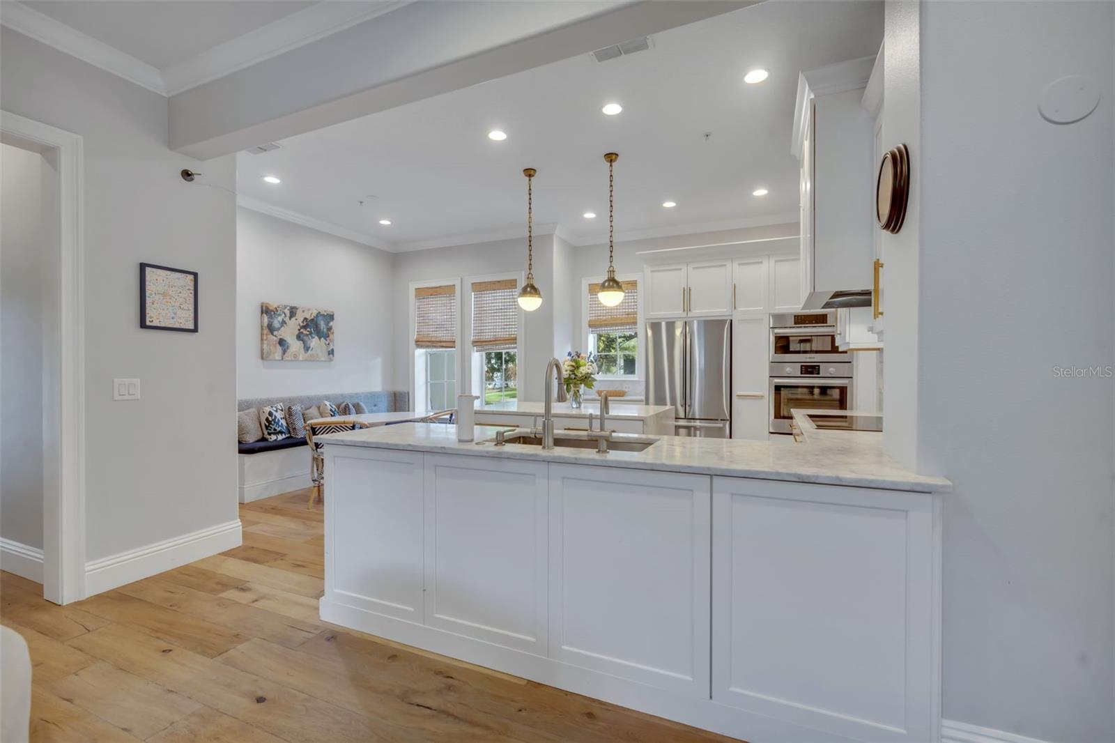 Image 13 of 52 For 2098 Osprey Avenue