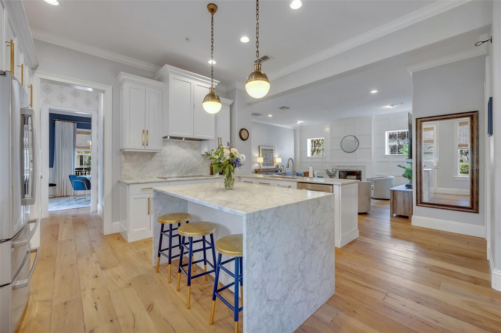 Image 15 of 52 For 2098 Osprey Avenue