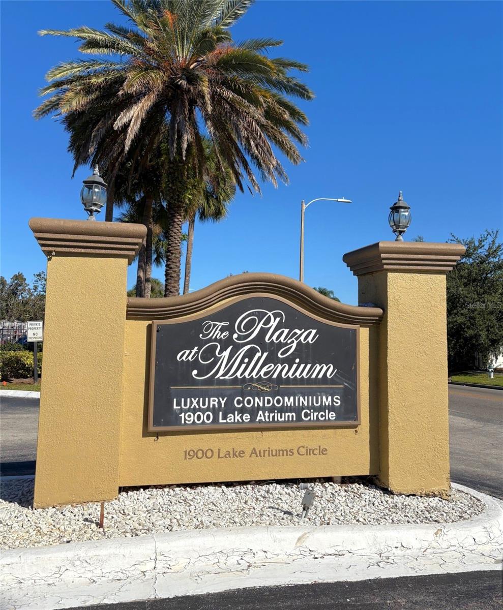 Image 15 of 15 For 1964 Lake Atriums Circle 164