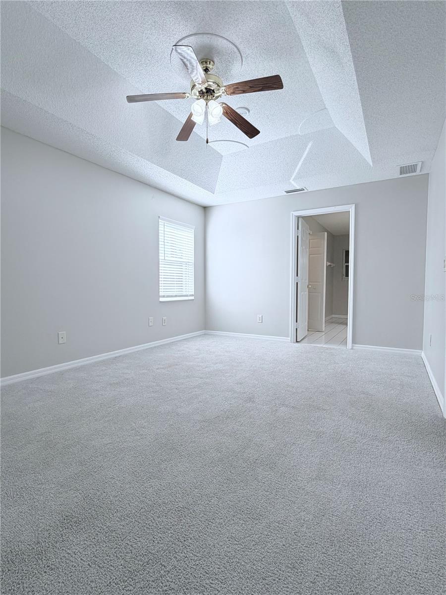 Image 22 of 36 For 30 Pinetree Drive