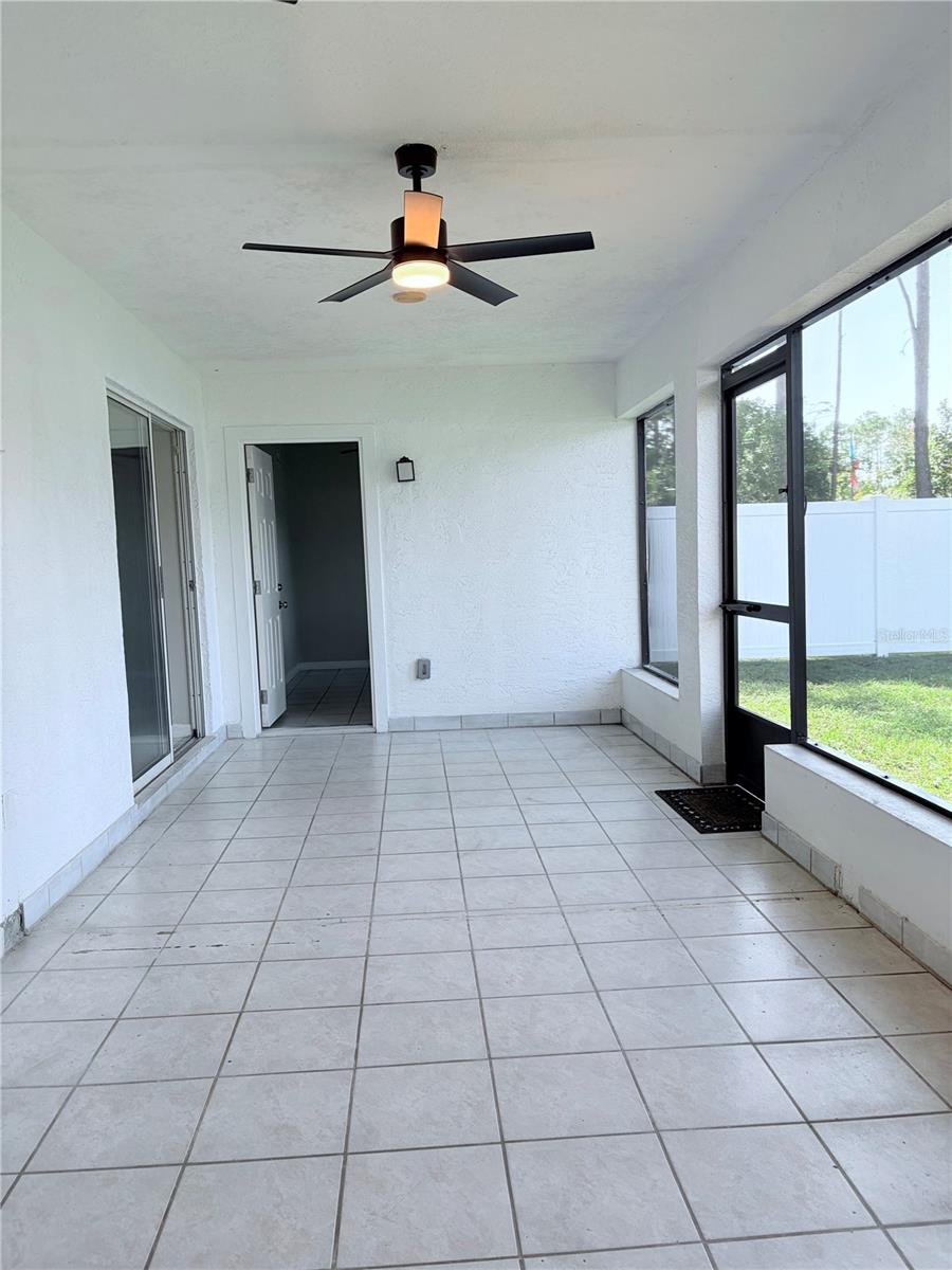 Image 31 of 36 For 30 Pinetree Drive