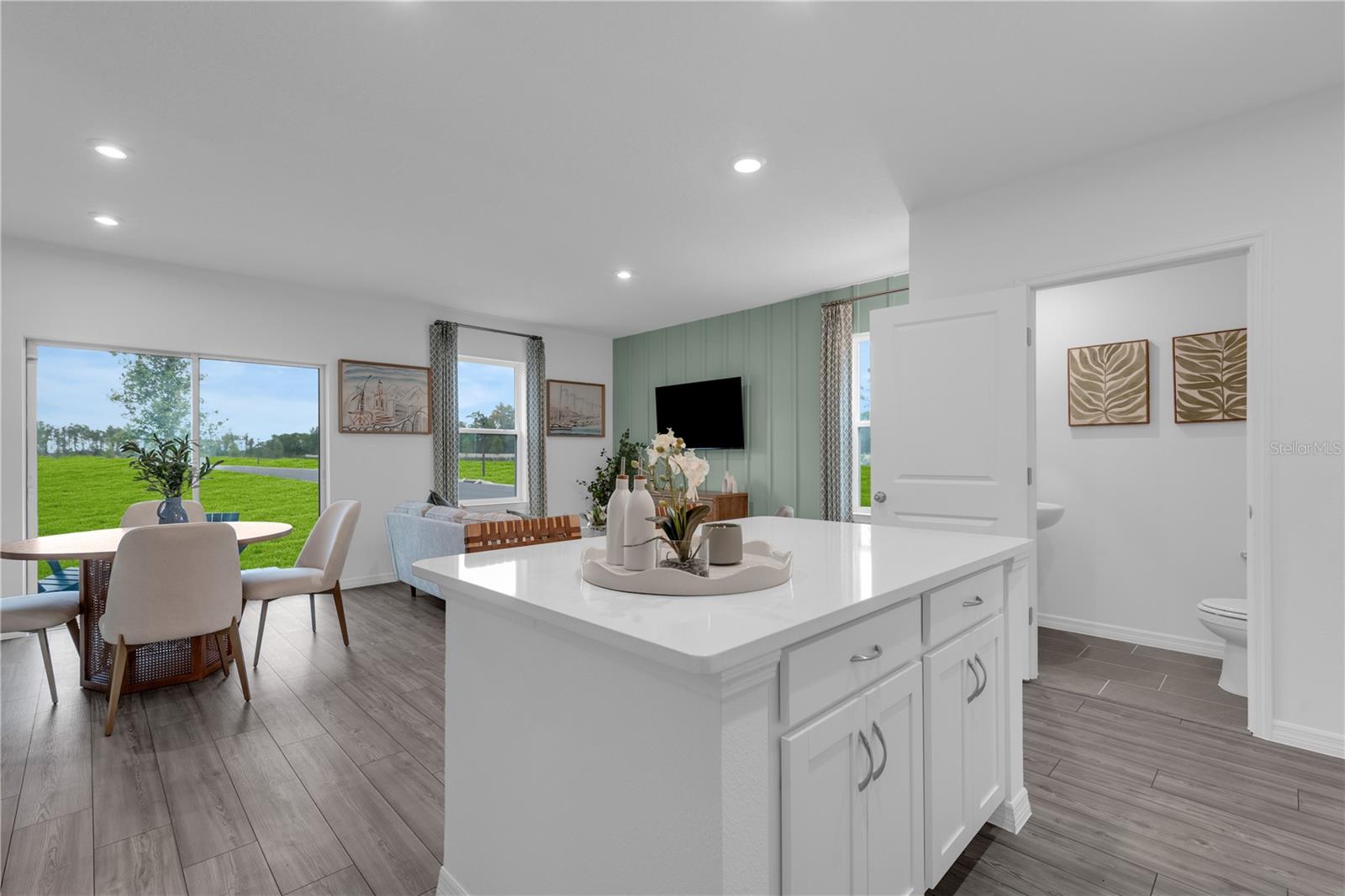 Image 6 of 29 For 1622 Fan Palm Drive